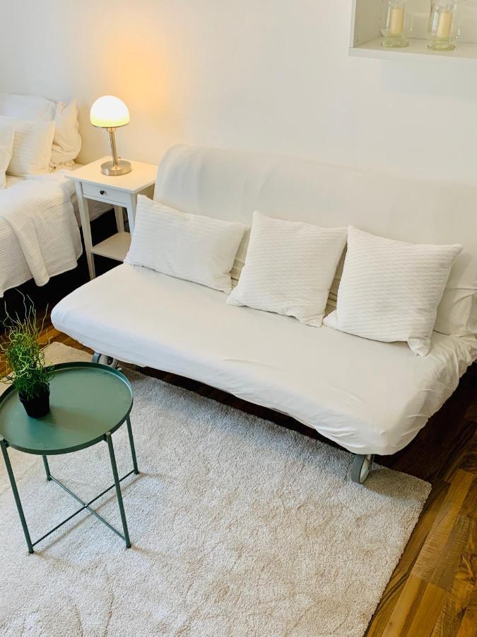 Top Renoviertes Apartement In Bester Lage Von Homburg- 5 Fussminuten Zur Uniklinik Homburg  Esterno foto