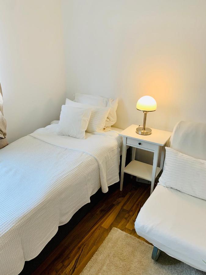 Top Renoviertes Apartement In Bester Lage Von Homburg- 5 Fussminuten Zur Uniklinik Homburg  Esterno foto